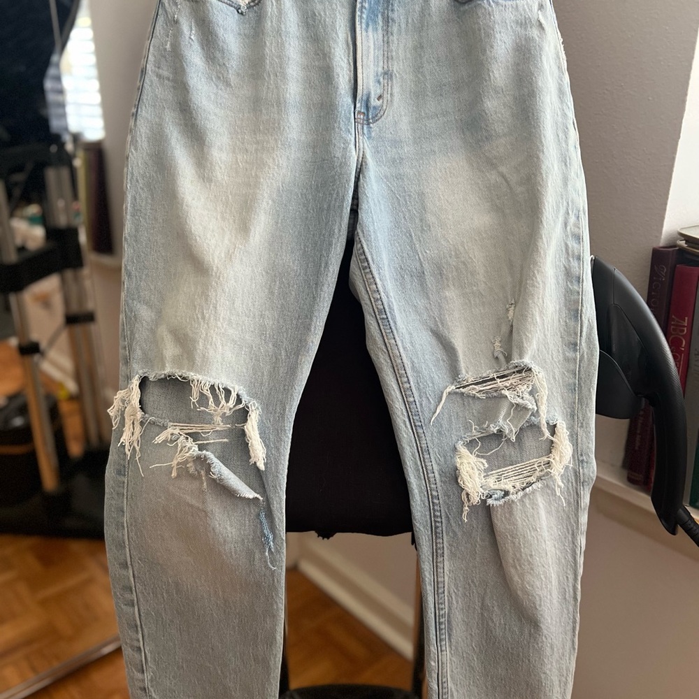 Abercrombie & FitchThe Mom High Rise size  28/6s Curve Love